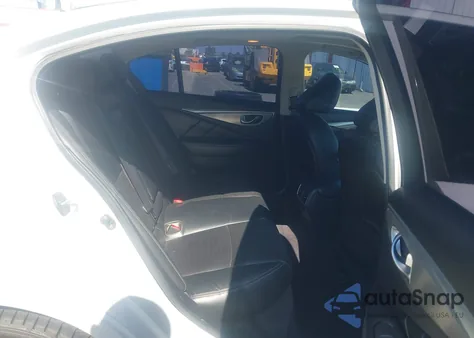 2014 Infiniti Q50 Sport z USA, uszkodzony, nr VIN JN1BV7AP4EM676355